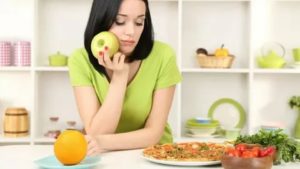 Что можно а что нельзя есть во время месячных и почему