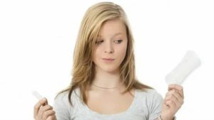 Что подарить девочке на первые месячные у девочек