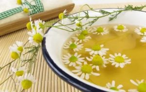 Ванночки с ромашкой при эндометриозе