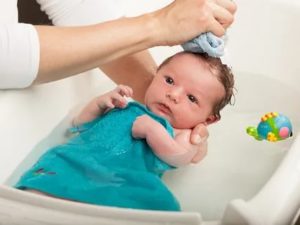 Как ухаживать за месячными детьми