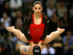 Как спортсменки выступают во время месячных
